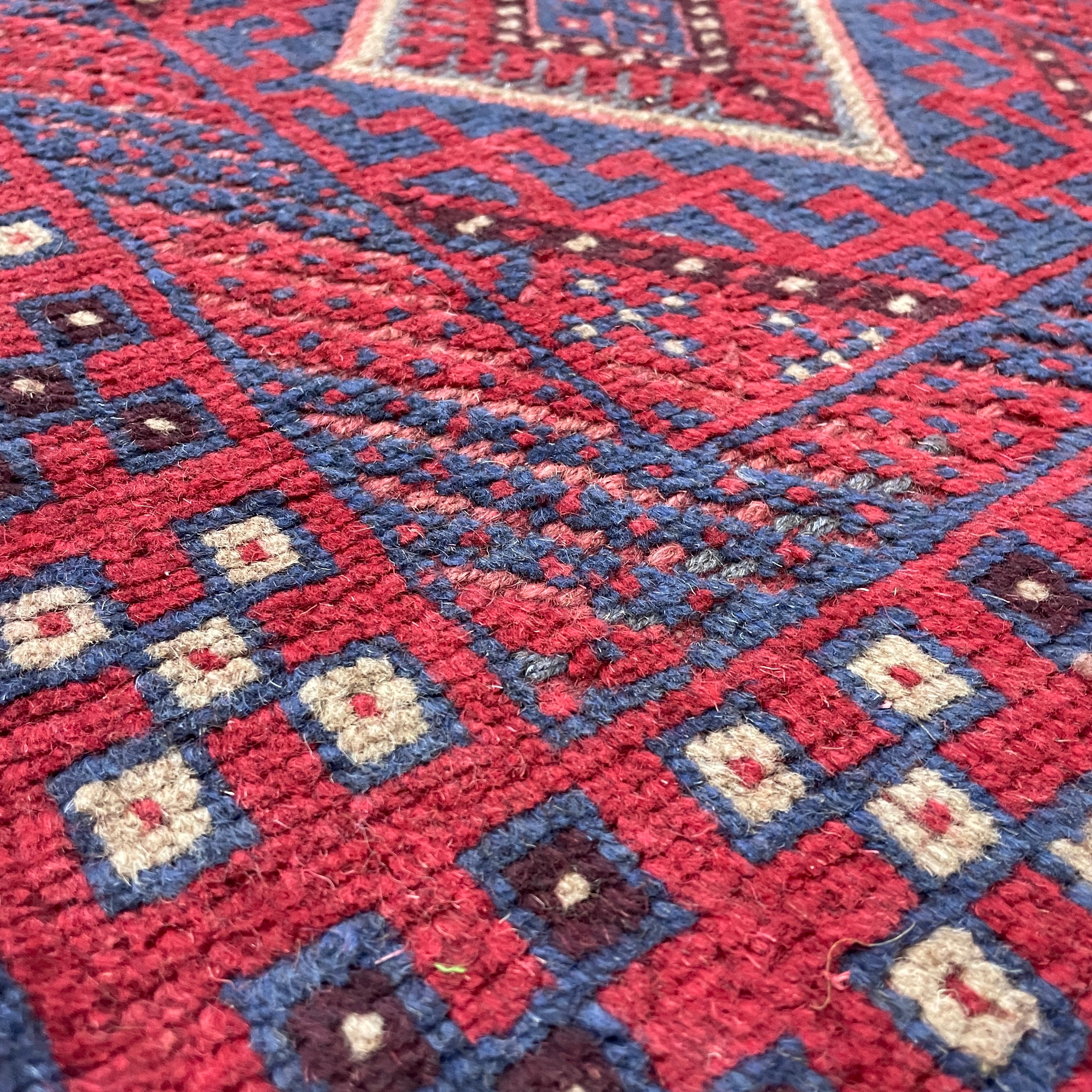 Afghan Mushwani Runner