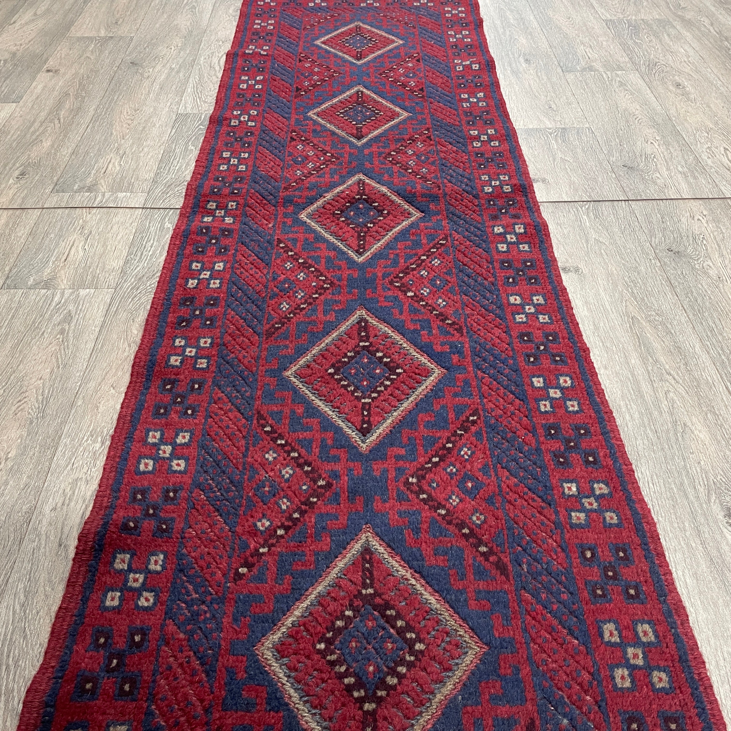 Afghan Mushwani Runner
