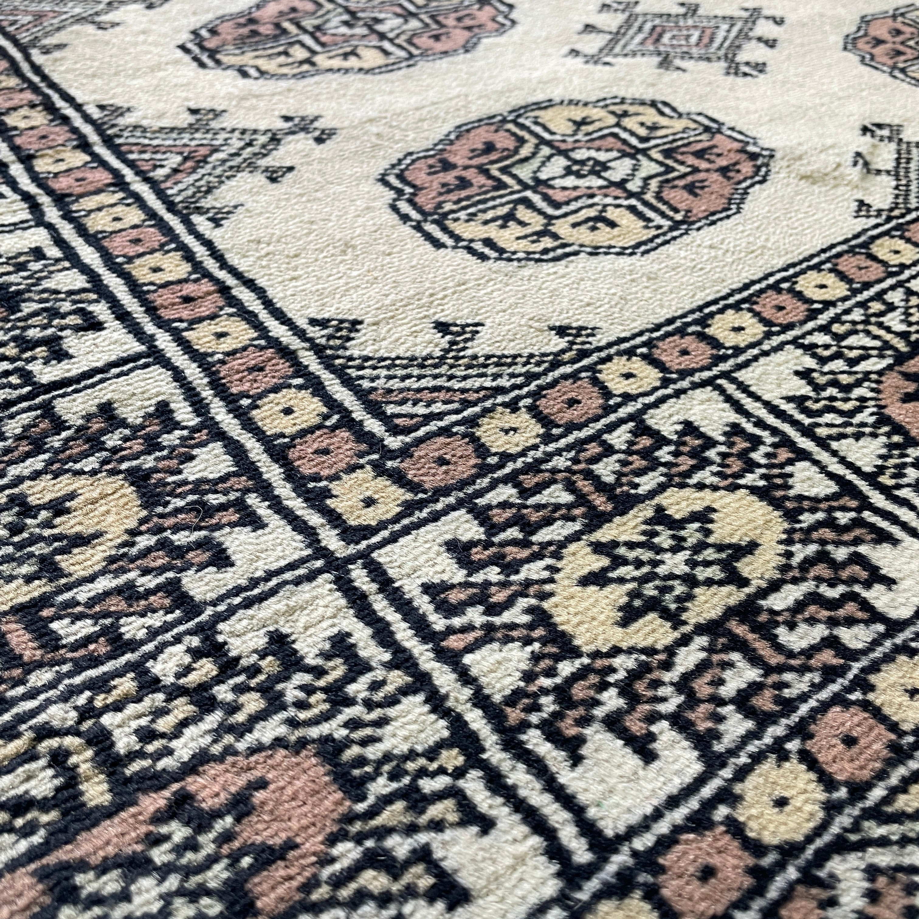 Afghan Bokhara Rug