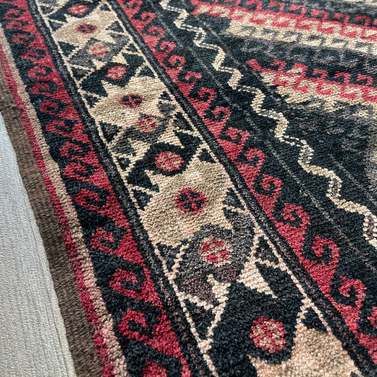Antique Afghan Baluch Rug c. 1920