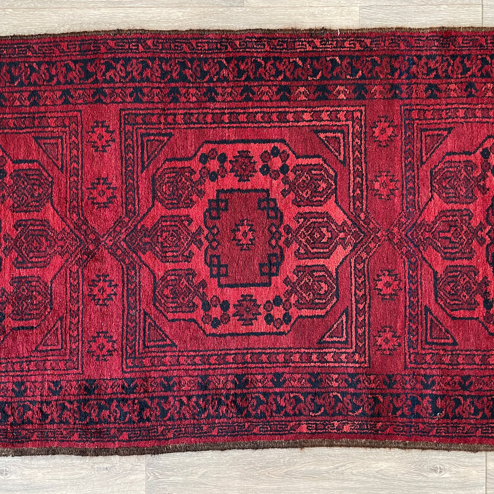 414 x 97 cm | Afghan Ersari Runner (Old 1970)