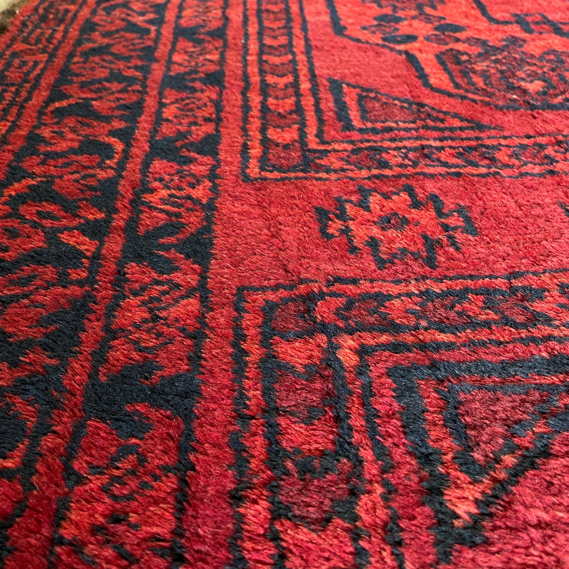 414 x 97 cm | Afghan Ersari Runner (Old 1970)