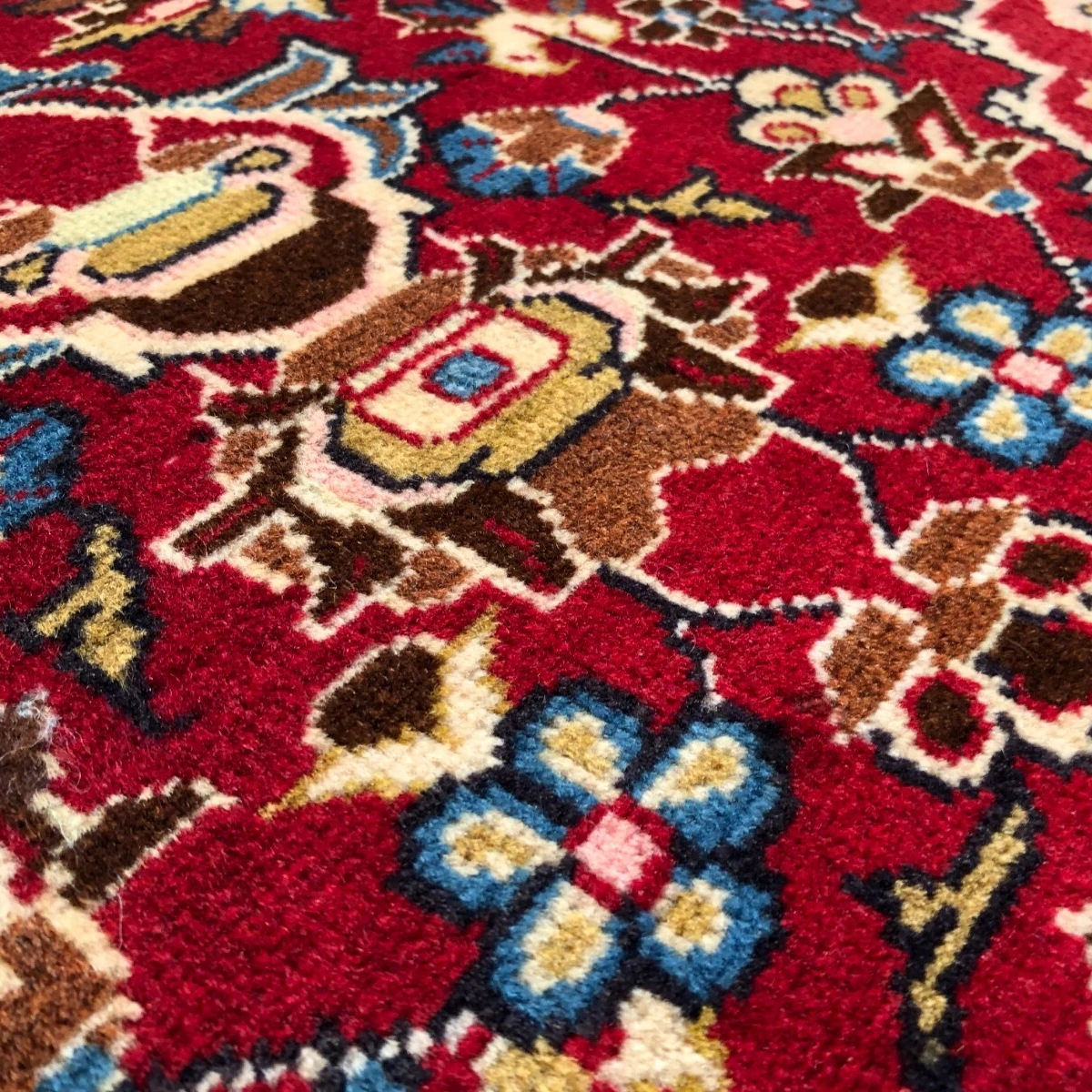 Old Persian Kashan Rug c. 1980