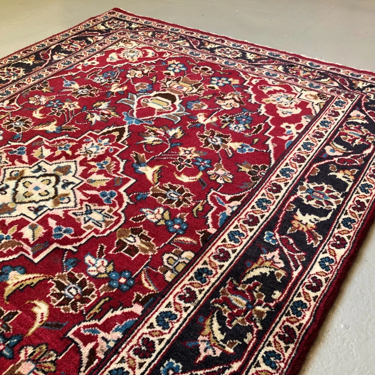 Old Persian Kashan Rug c. 1980
