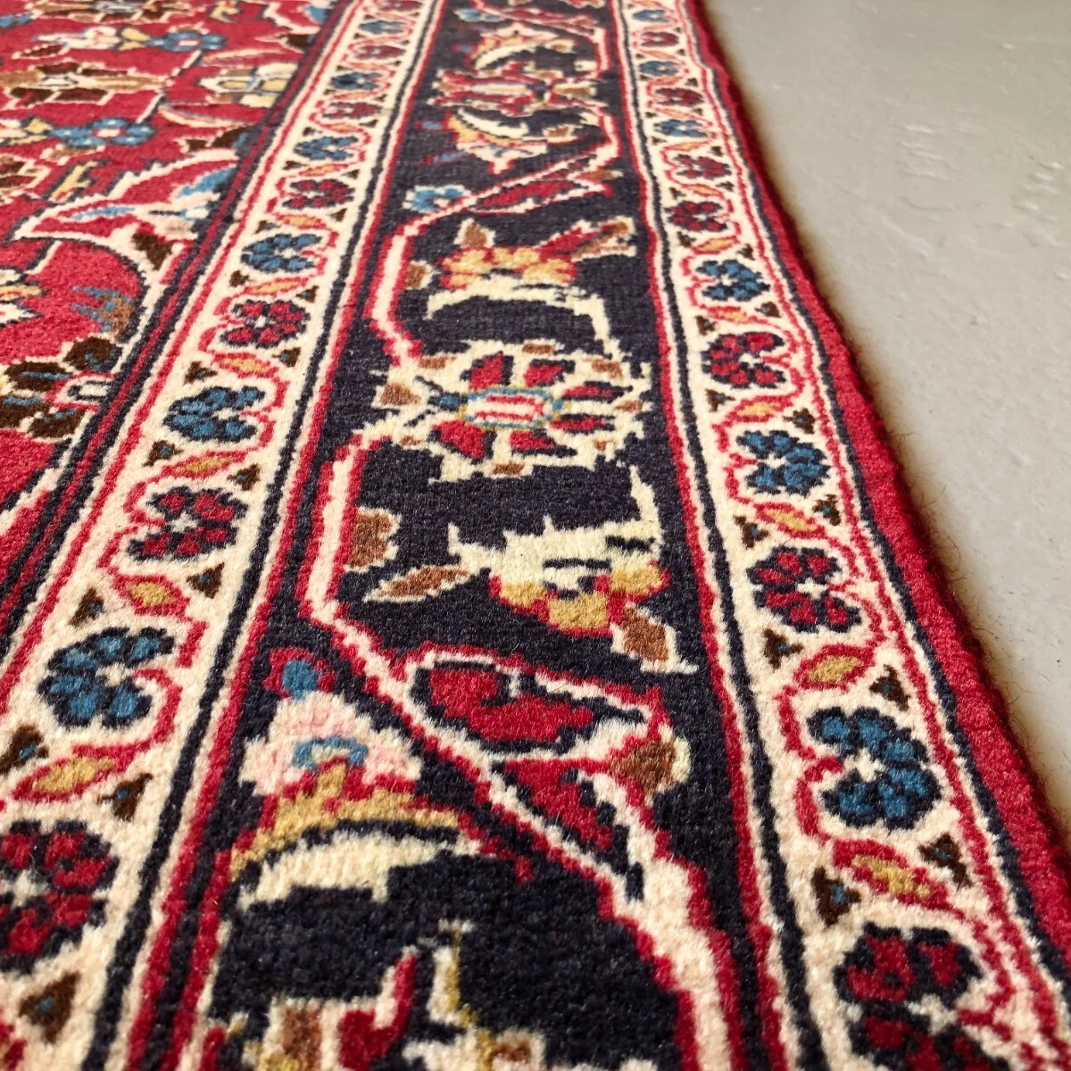 Old Persian Kashan Rug c. 1980