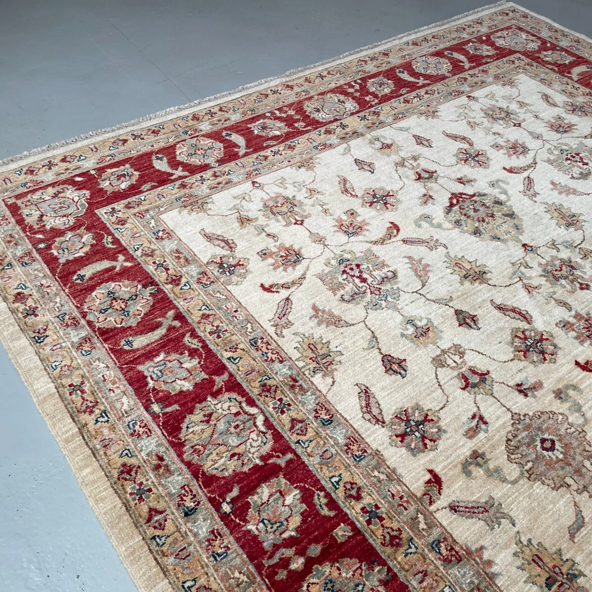 Afghan Sultanabad Rug