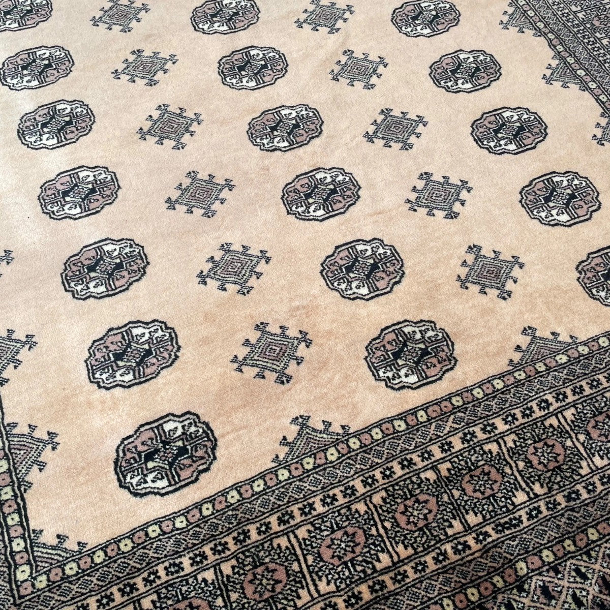 Afghan Bokhara Rug