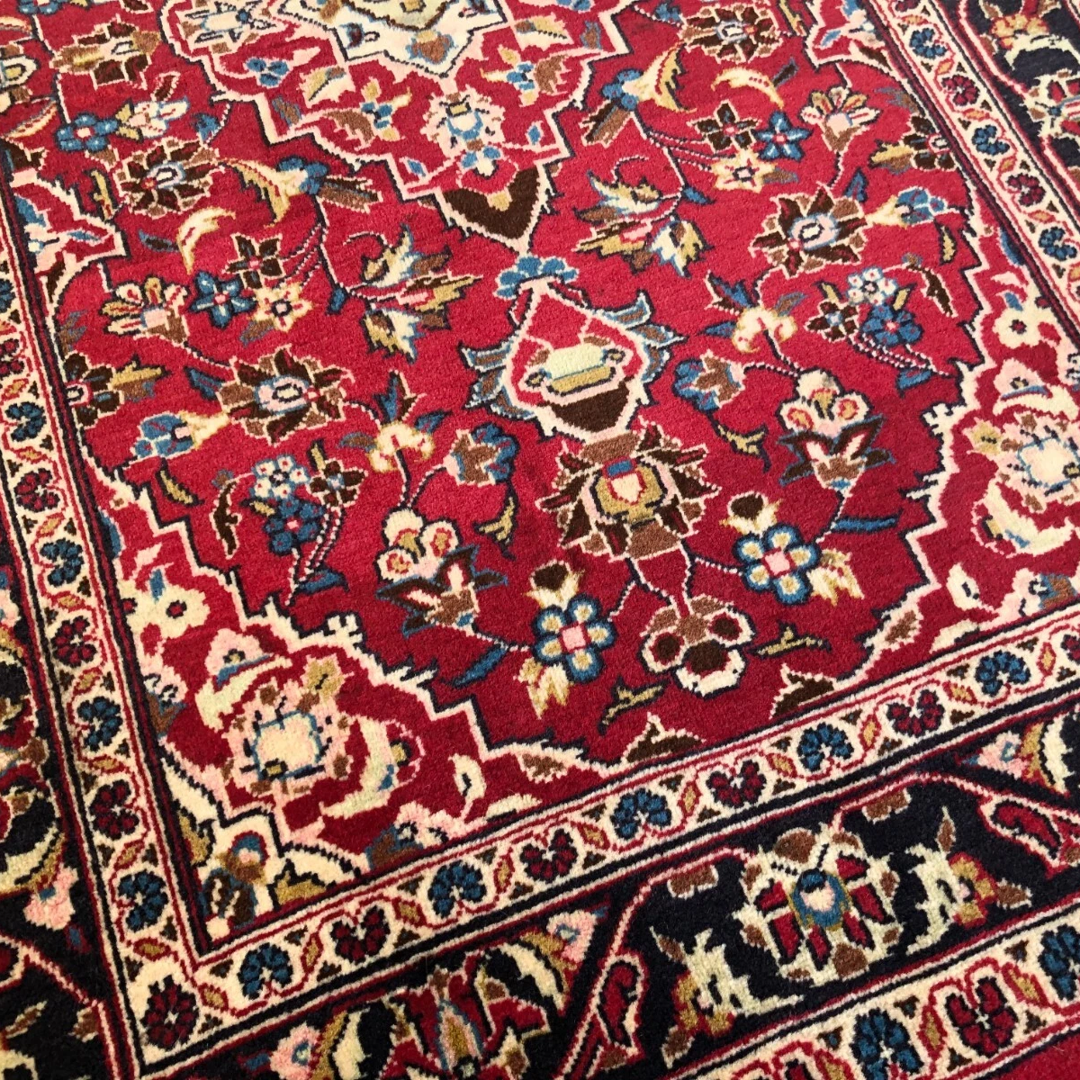 Old Persian Kashan Rug c. 1980