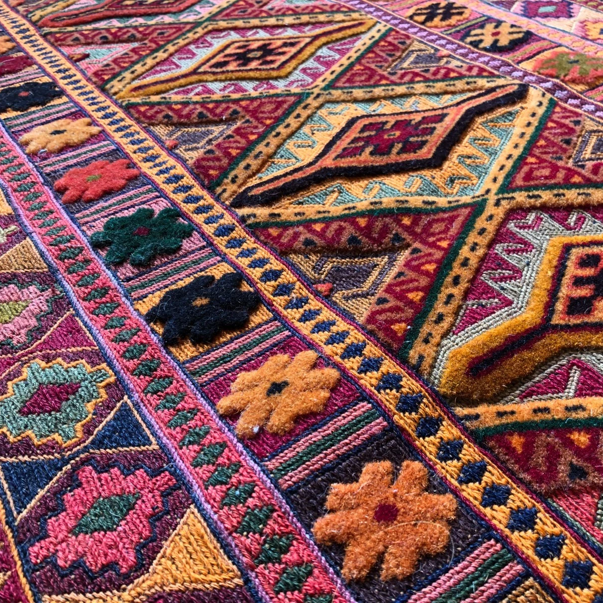 Afghan Fine Mushwani Rug (Belgian Wool)