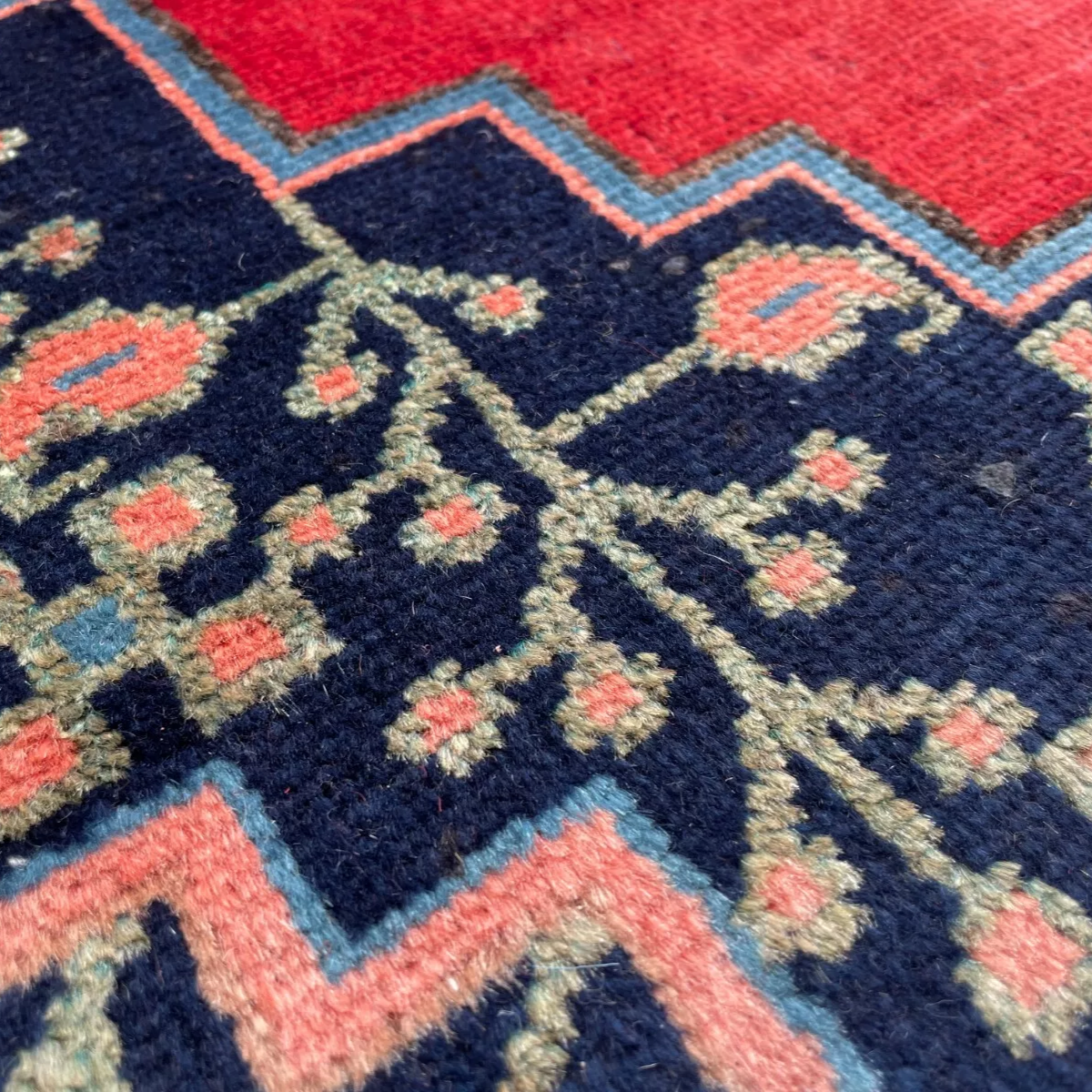 Old Persian Hamadan Rug c. 1970